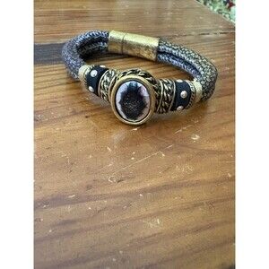 Laura Jannette signed leather bracelet Preowned Vintage